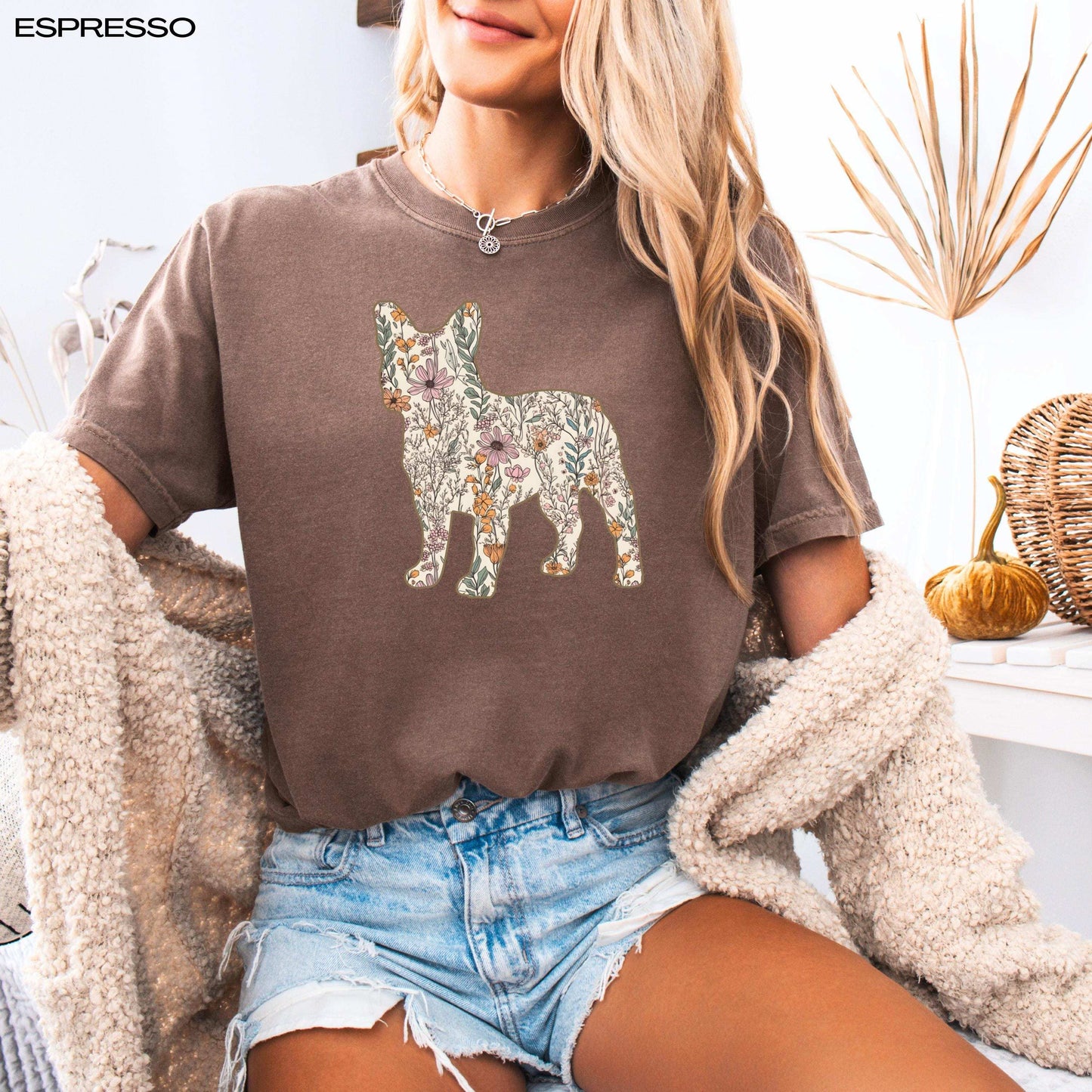 Wildflower French Bulldog Shirt, frenchie gift, dog mama sweatshirt, french puppy sweater, gift for dog owner, bulldog breeder, grandma gift