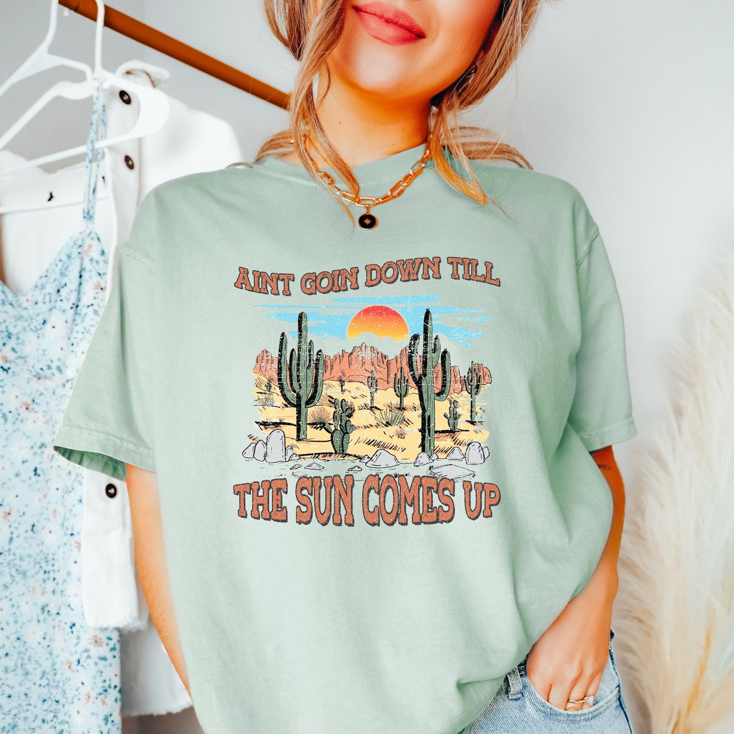 Aint goin down till the sun comes up tee, cowgirls tee, comfort vintage inspired colors t-shirt, Nashville tee, tennessee tee, western gifts