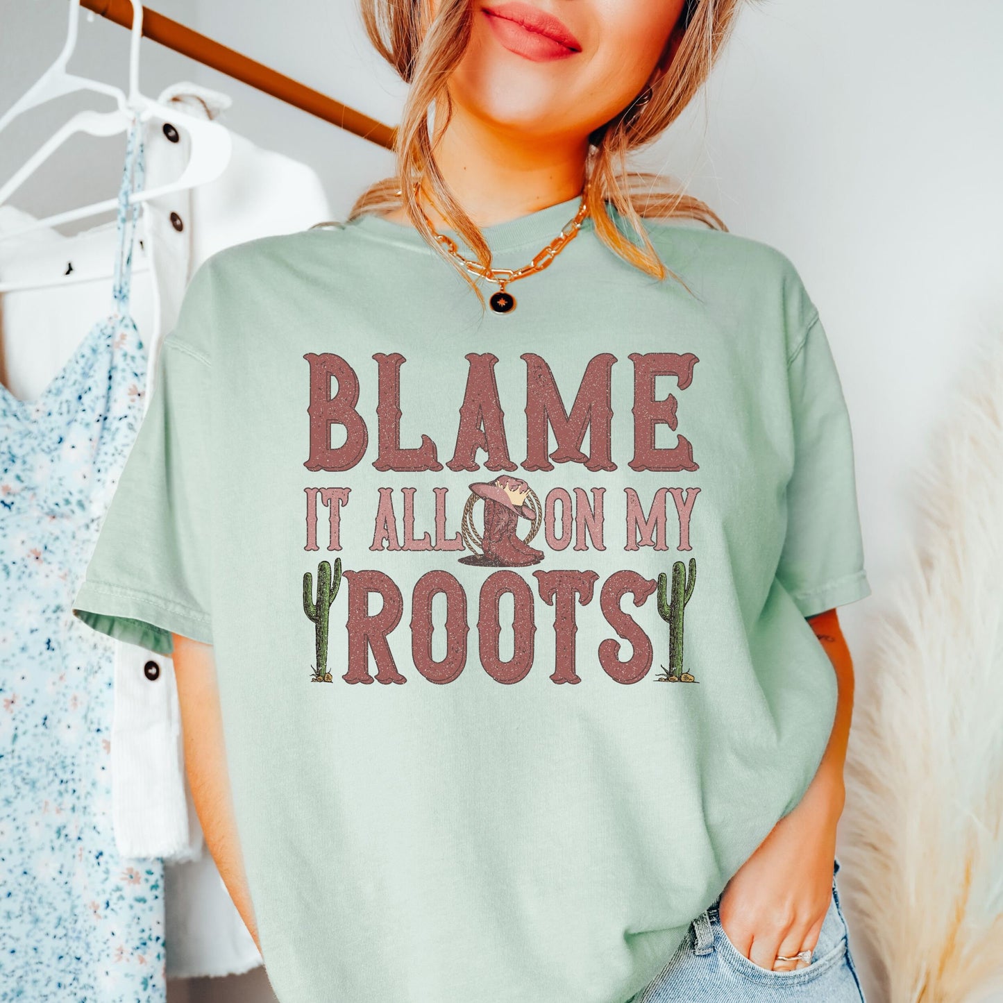 Blame it all on my roots tee, cowgirls tee, comfort vintage inspired colors t-shirt, Nashville tee, tennessee tee