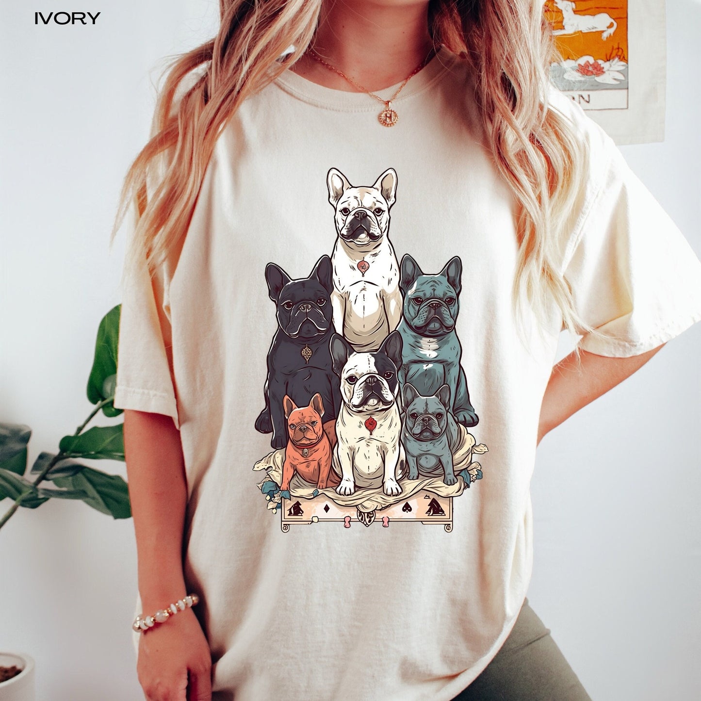 Tarot French bulldog t-shirt, french bulldog mom shirt, french bulldog dad shirt, i love frenchies, french bulldog gifts, frenchie owner