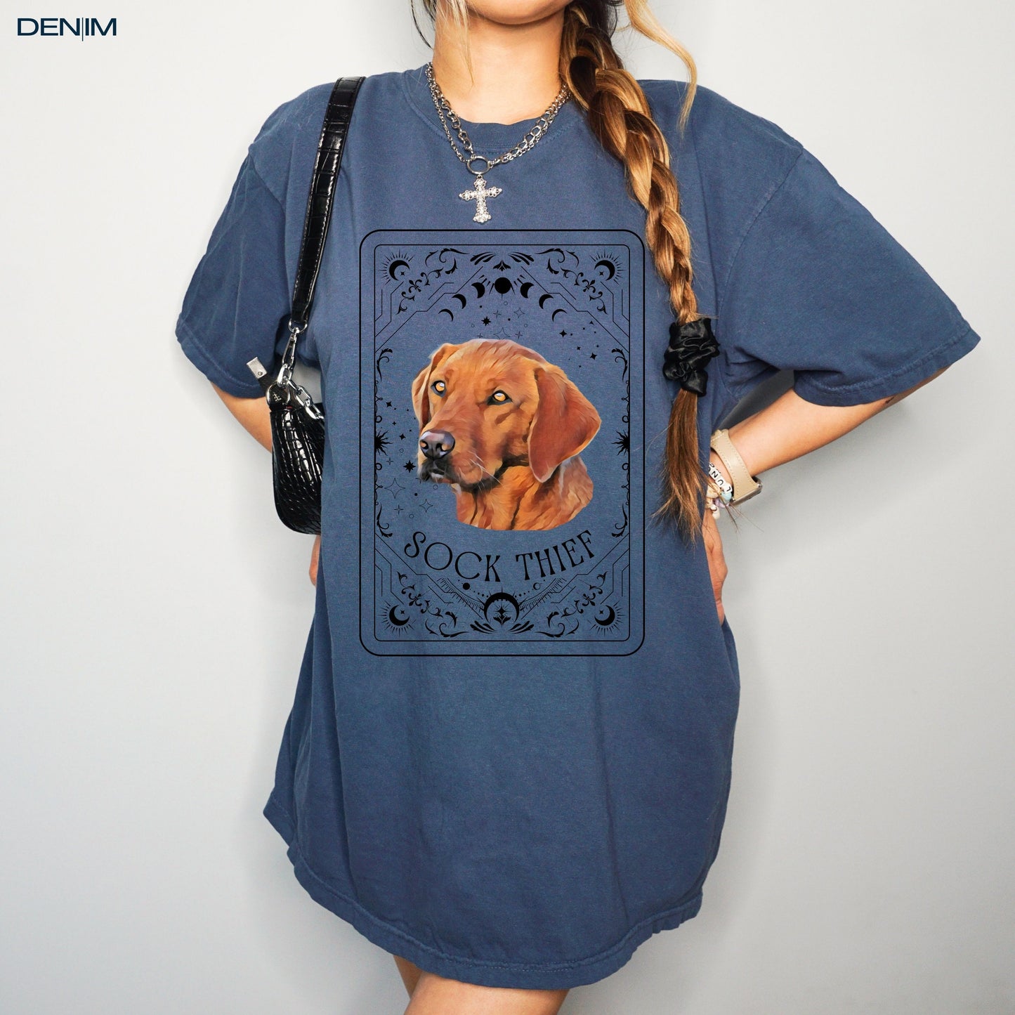 Tarot Red Fox Labrador shirt, summer gift for her, sister birthday gift, mothers day gift, labrador mom gift,, fox red lab owner comfort tee