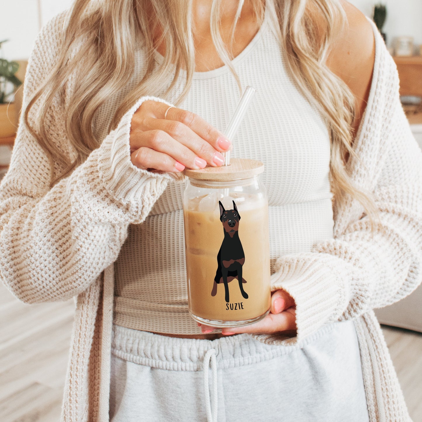 Doberman coffee glass with lid and straw, brown doberman gifts, dobbie mom gift, mothers day gift, daughter birthday gift, red doberman,