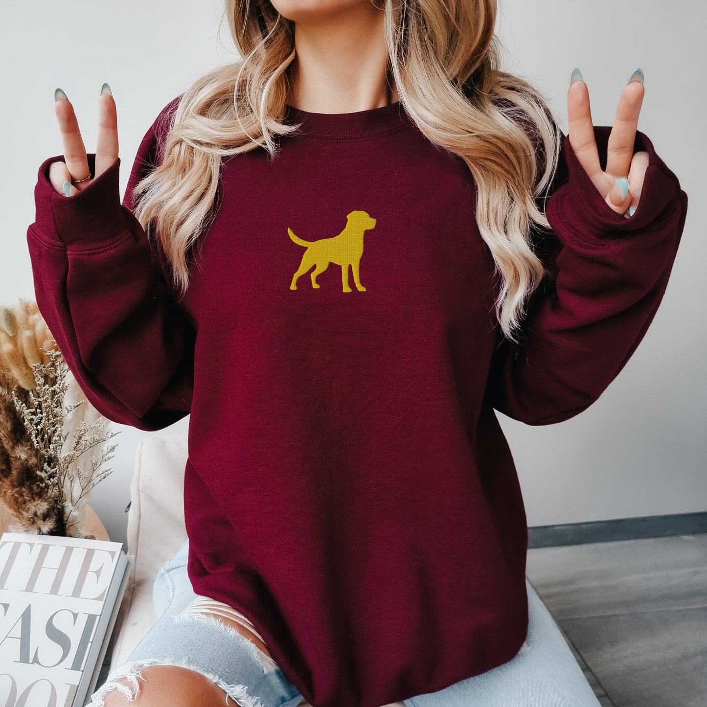 Minimalistic embroidered Labrador Retriever sweatshirt