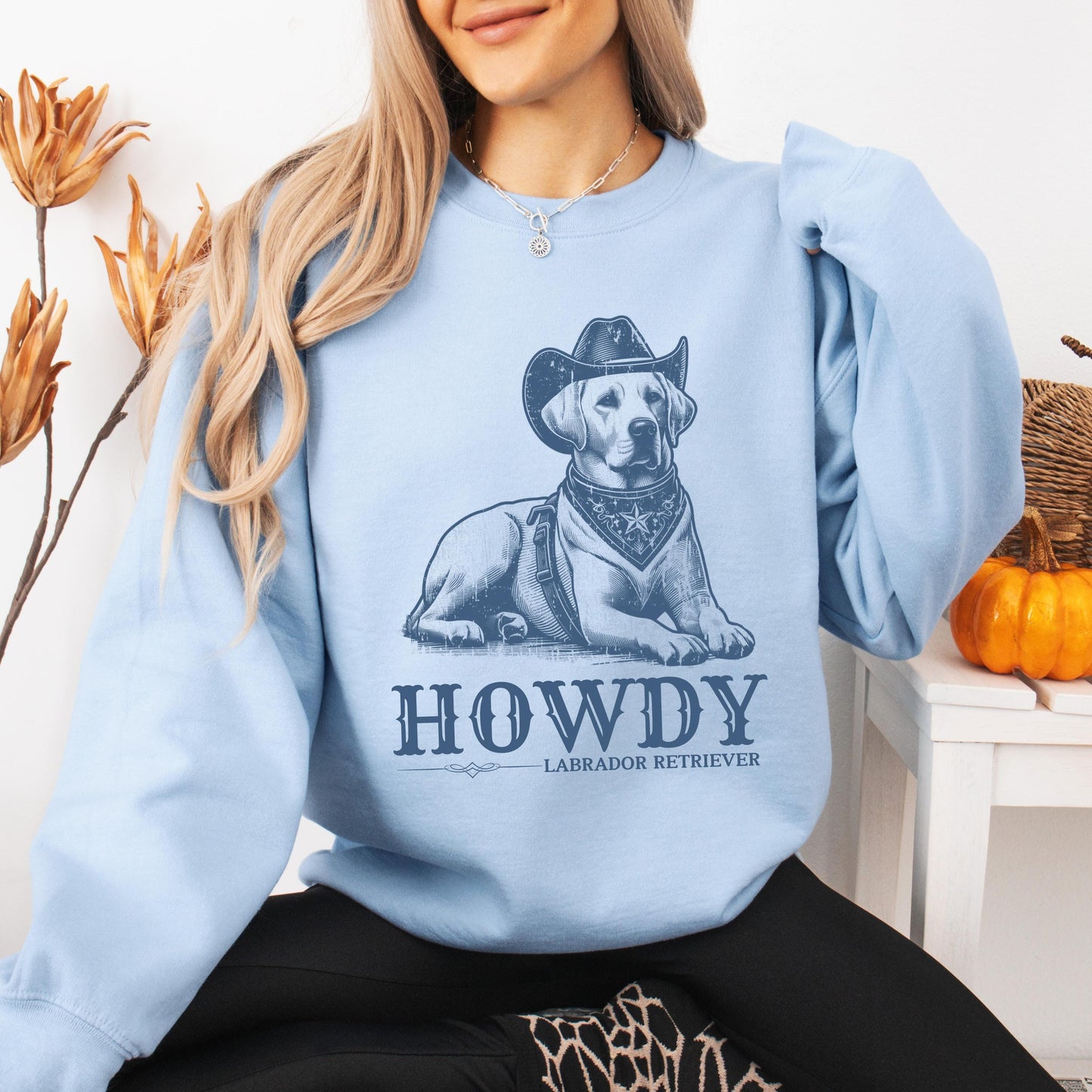 Retro Cowboy Howdy Labrador Sweatshirt, lab mama sweater, wife birthday crewneck, labrador retriever gifts, cowgirl gifts, retro Texas shirt