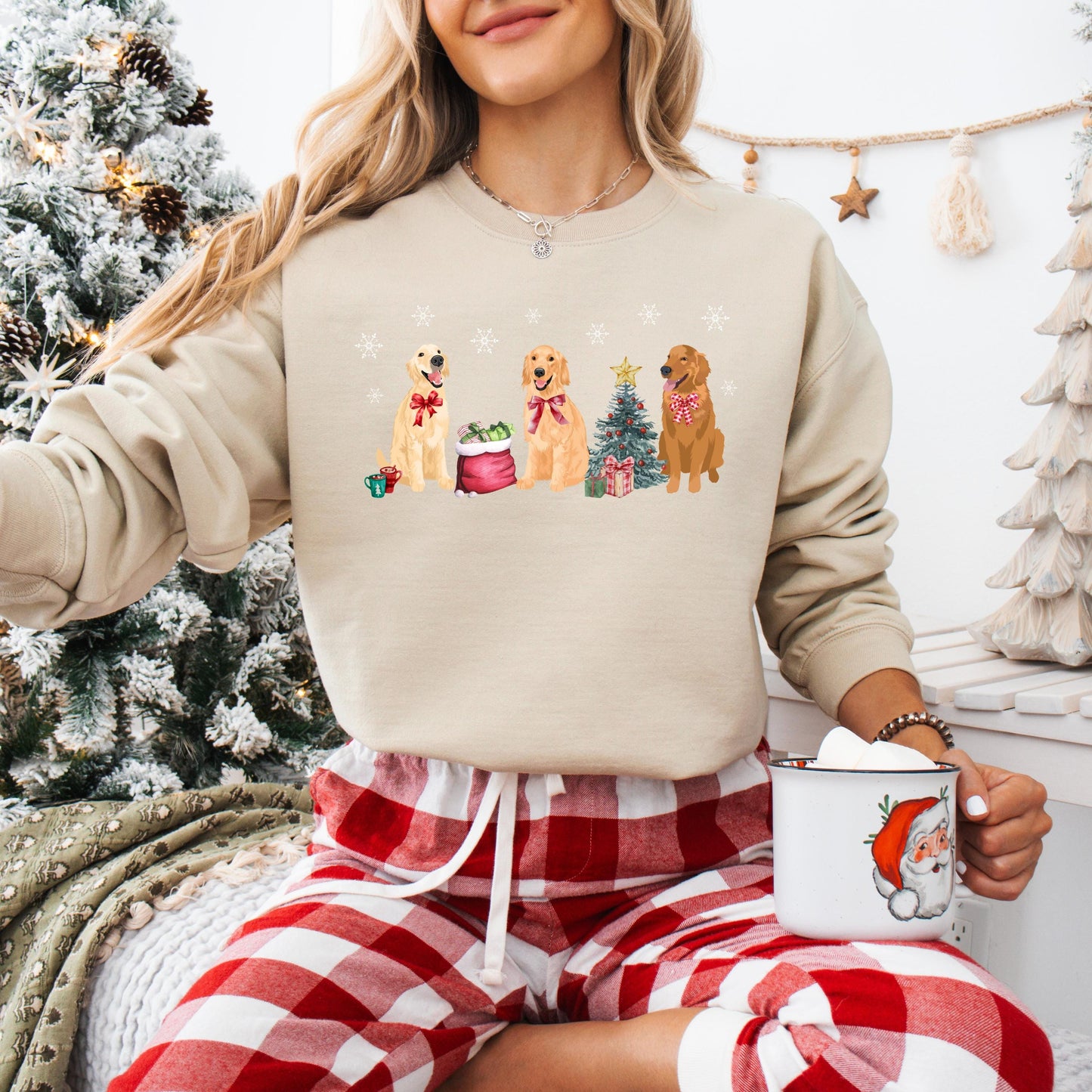 Christmas Golden Retriever Sweatshirt, xmas retriever gift, winter retriever shirt, wife anniversary gift, dog mom tee, thanksgiving sweater
