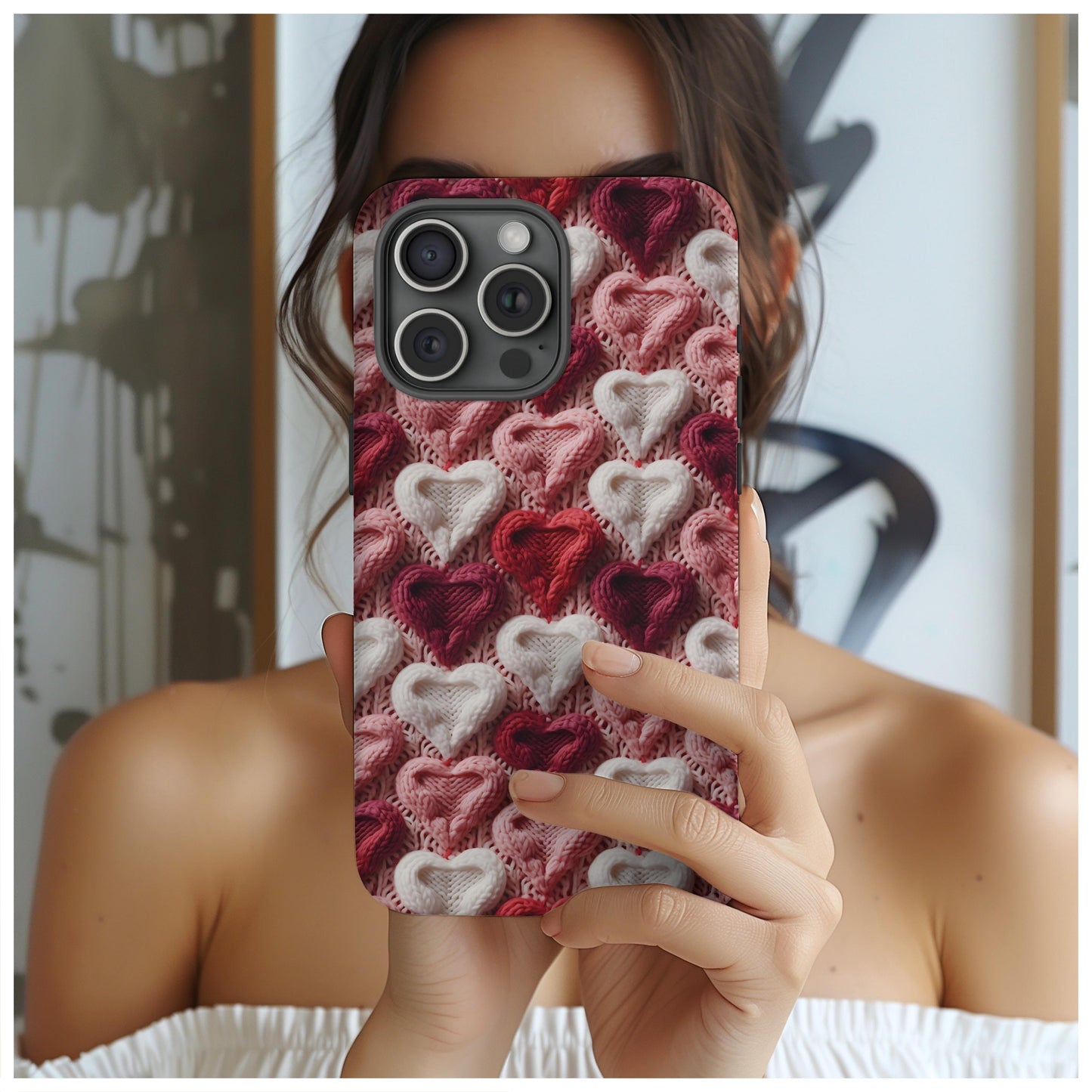 Valentine day knitted heart phone case for iPhone, for Samsung Galaxy, for Google Pixel models - ideal yarn lover gift for her