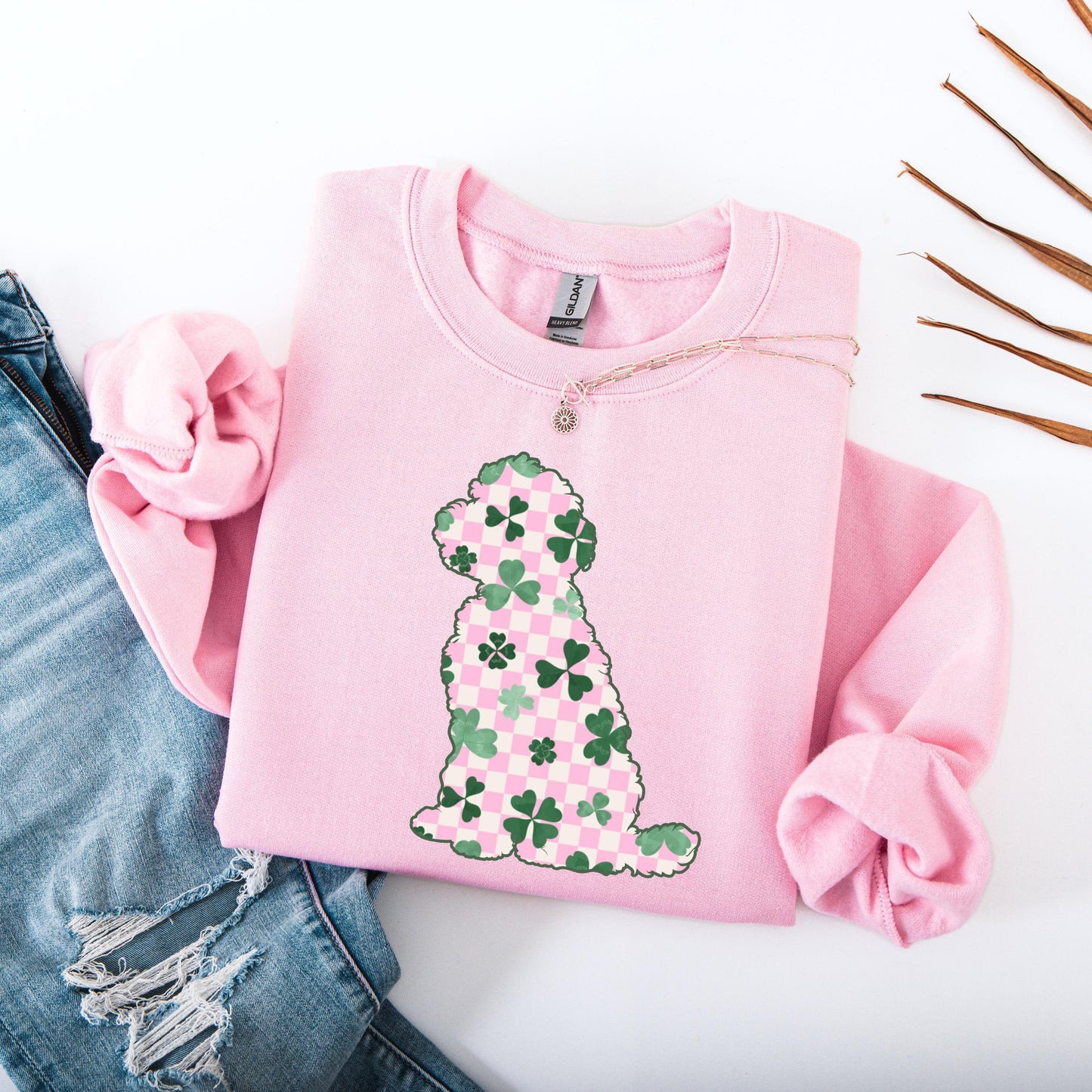 Pink Retro Shamrock Golden Doodle shirt, doodle dog gift, lucky leprechaun, irish gift, goldendoodle mama sweatshirt, Saint Patricks day