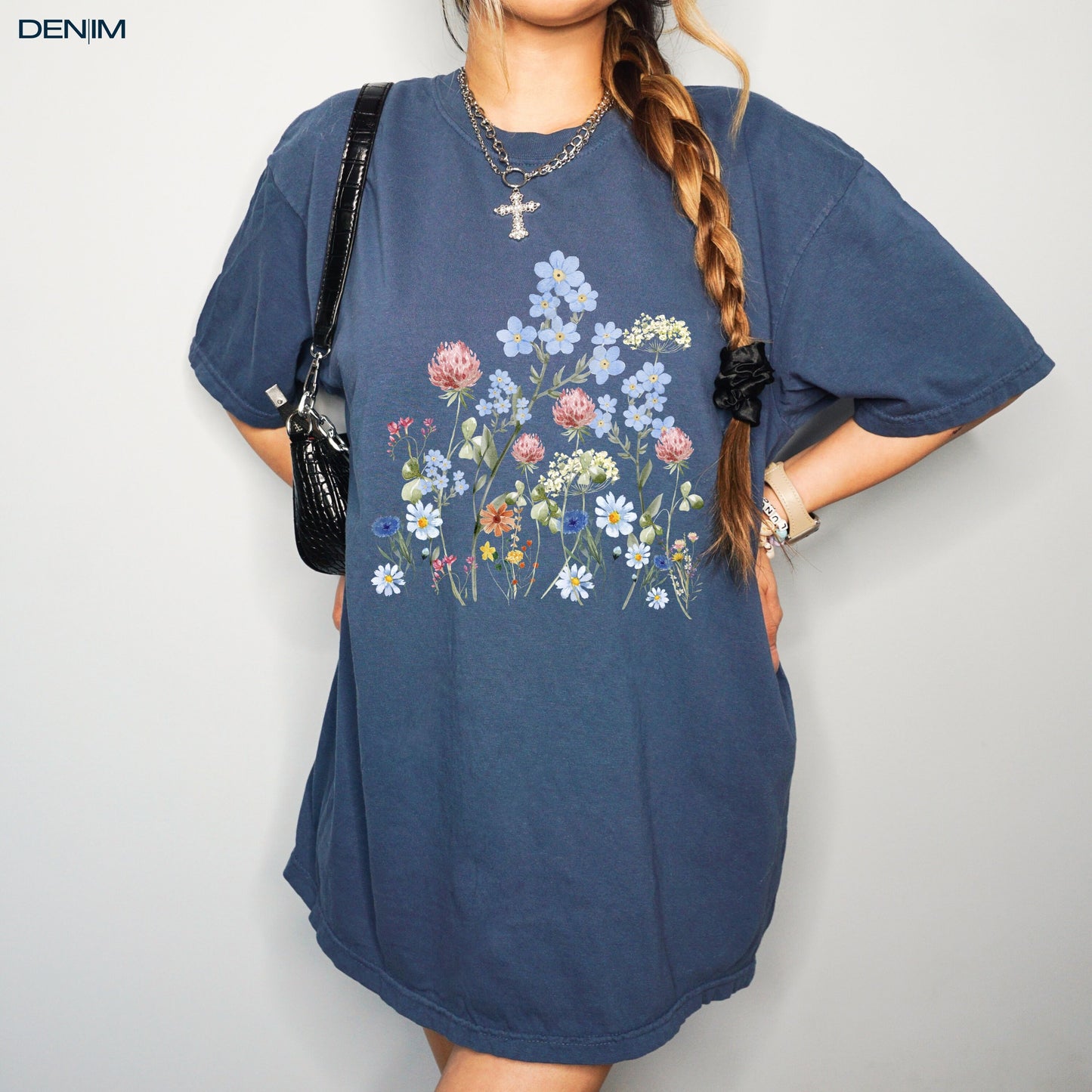 Delicate Flower T-Shirt ywd4kc-br.myshopify.com