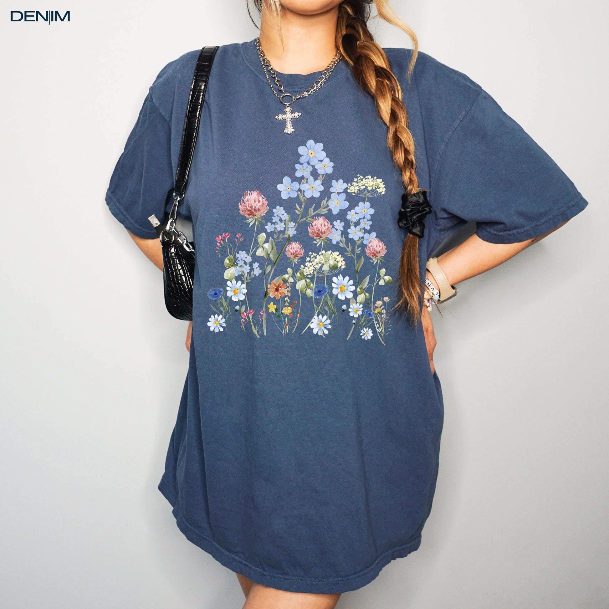 Delicate Flower T-Shirt ywd4kc-br.myshopify.com