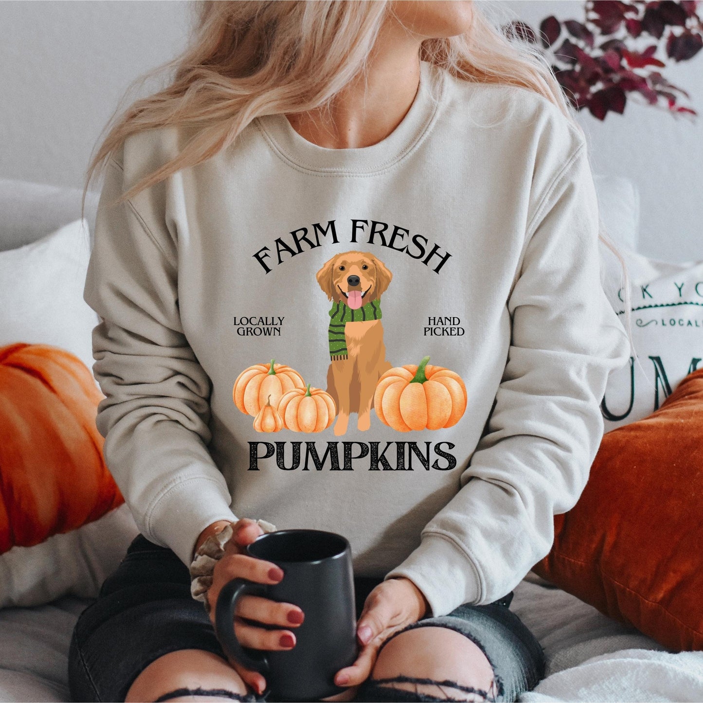 Farm Fresh Pumpkins Golden Retriever Sweatshirt ywd4kc-br.myshopify.com