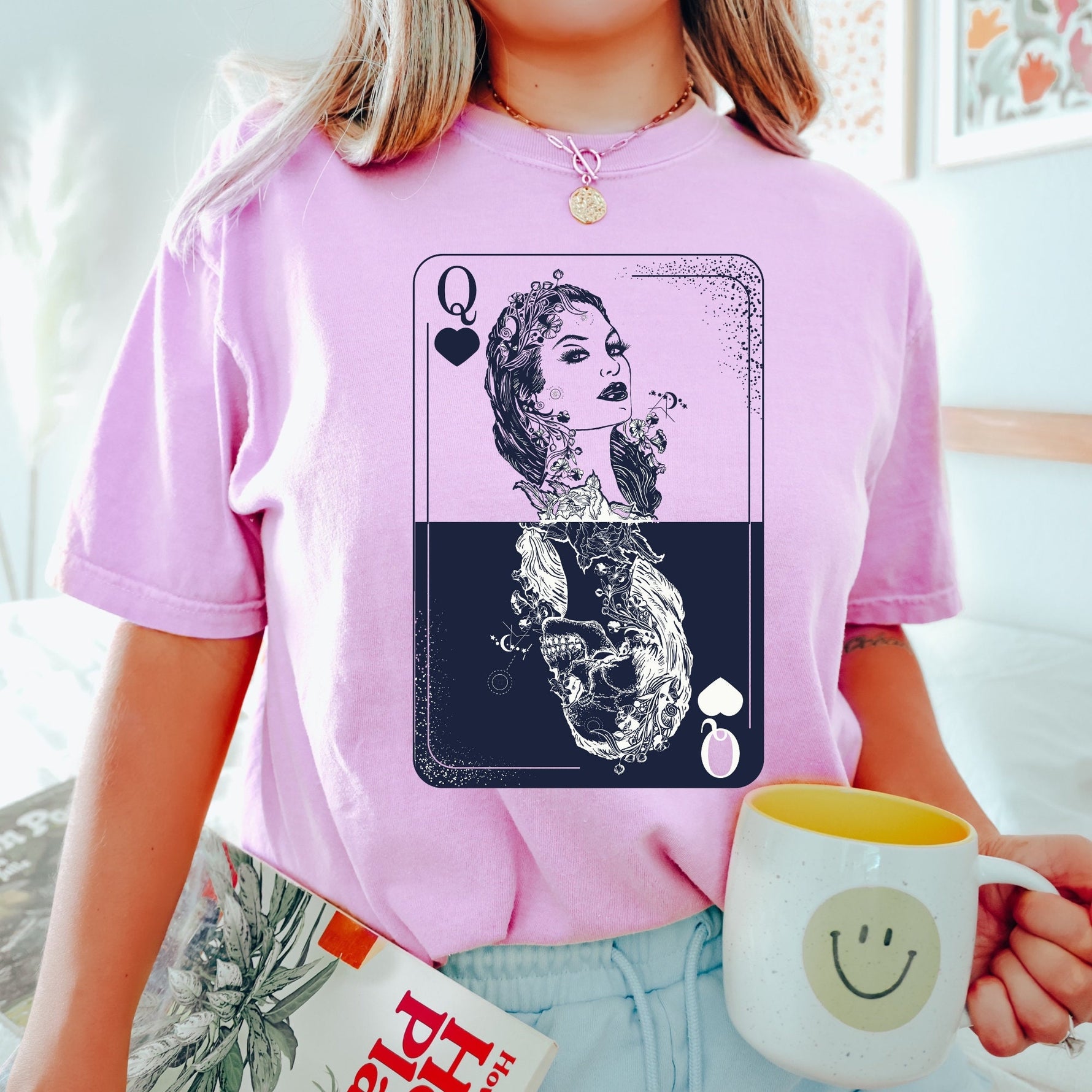 Queen of Hearts Skull T-Shirt | Gothic Graphic Tee ywd4kc-br.myshopify.com