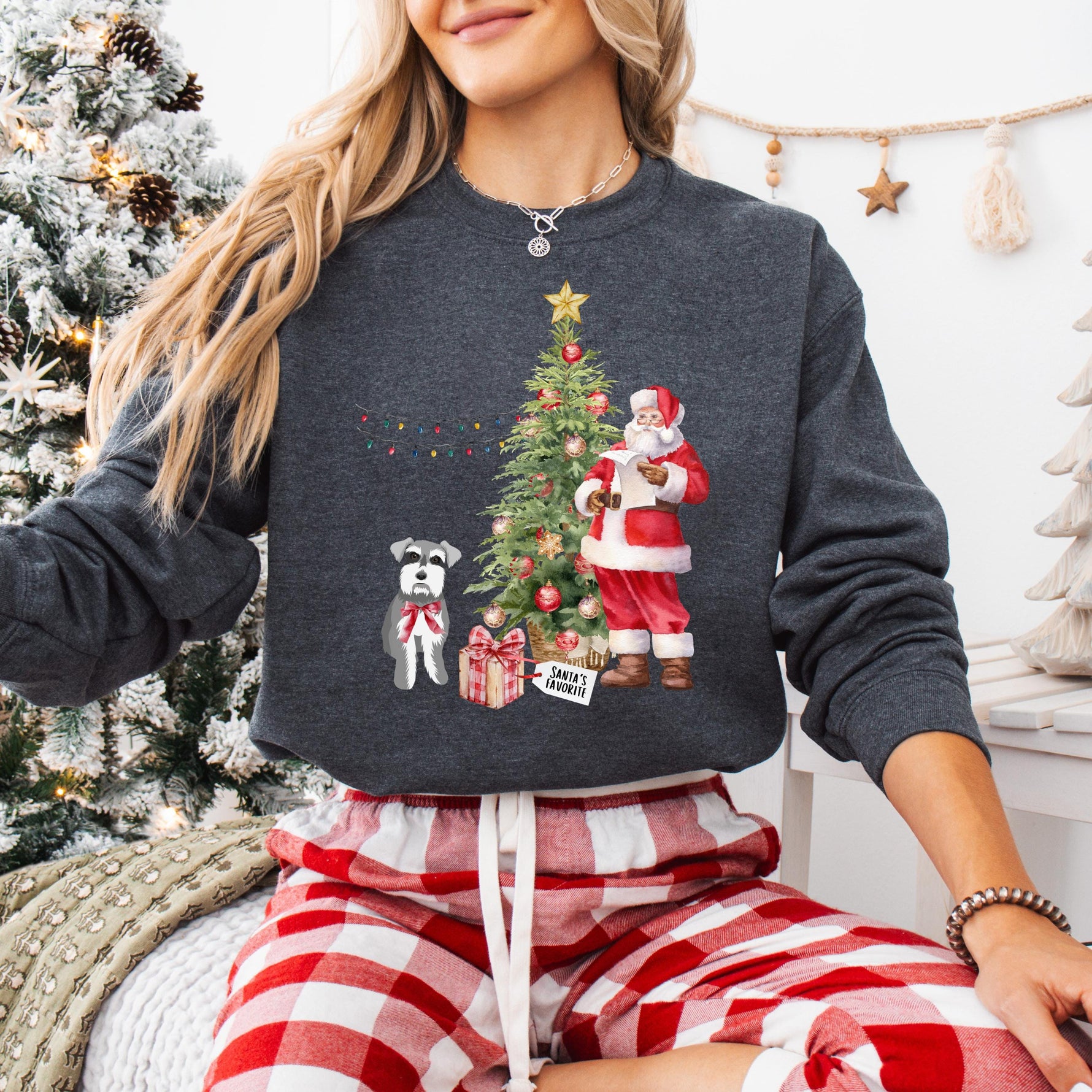 Santa's Favorite Mini Schnauzer Sweatshirt ywd4kc-br.myshopify.com