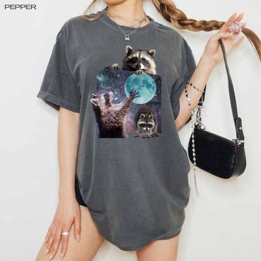 Three Raccoons Vintage Graphic T-Shirt ywd4kc-br.myshopify.com