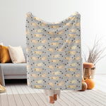 Yellow Labrador Retriever blanket with paws ywd4kc-br.myshopify.com