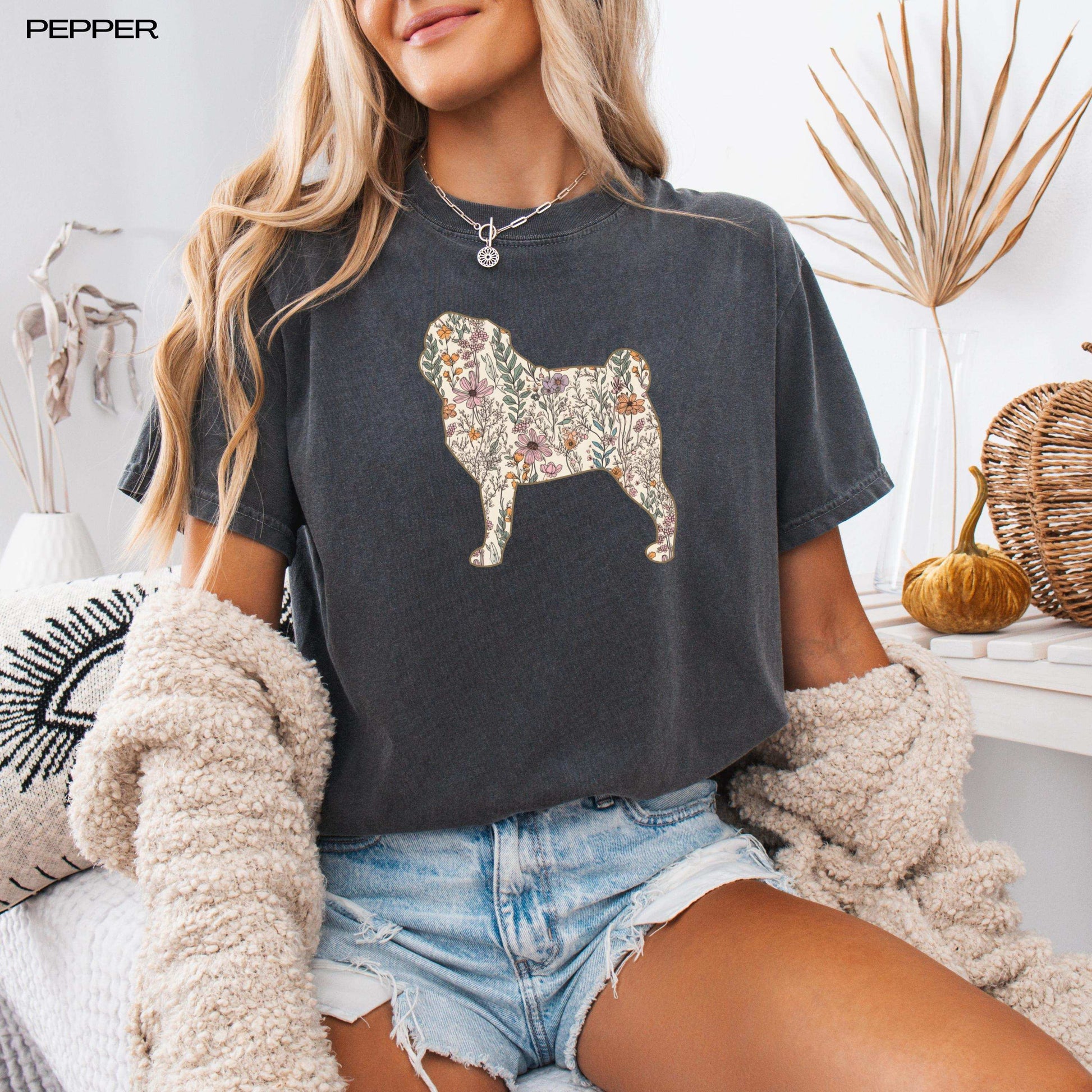 Wildflower Pug Shirt, pug gift, pug mama sweatshirt, pug puppy sweater, gift for dog owner, pug breeder gift, pug grandma gift, pug lover