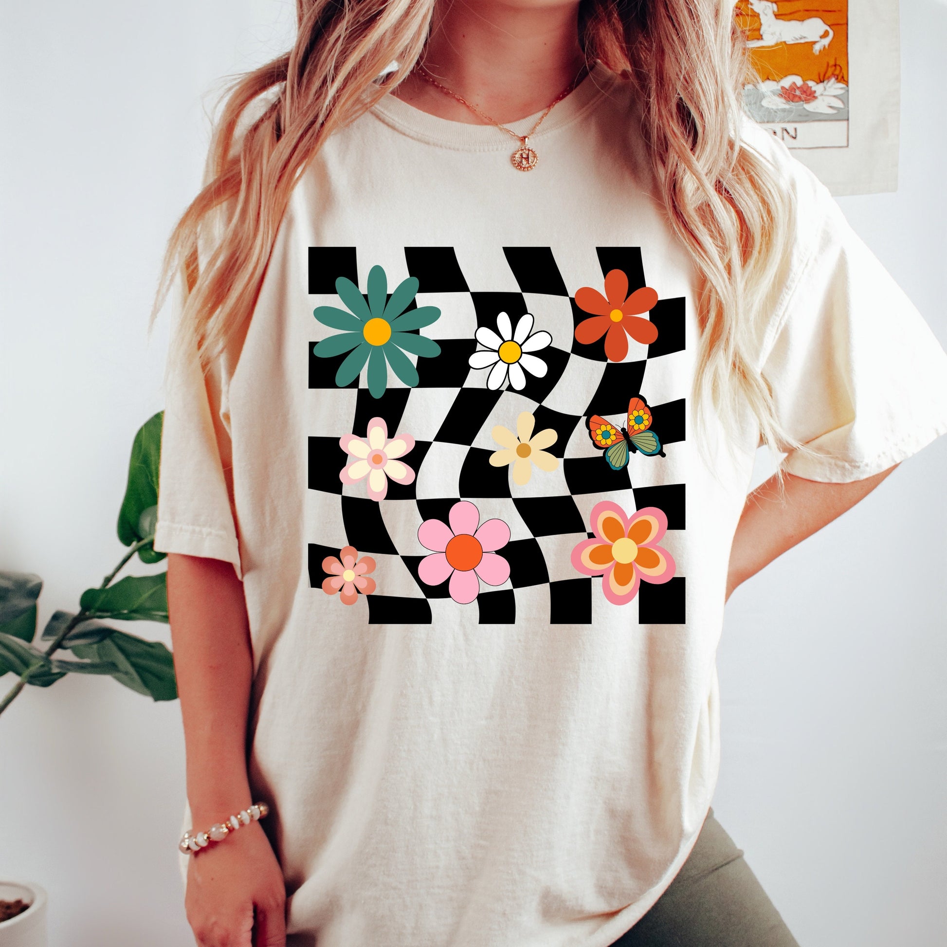 Retro flower shirt, comfort colors shirt, comfort colors 1717, unisex fit tee, 70s fashion trends, vintage cottagecore, checkered t-shirt