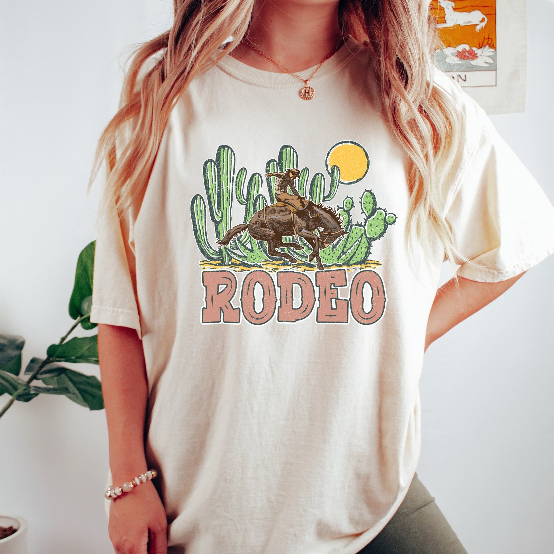 Rodeo cowgirl t-shirt, cowgirls tee, comfort colors vintage inspired tshirt, comfort colors shirt, western Nashville gifts, tennessee gifts