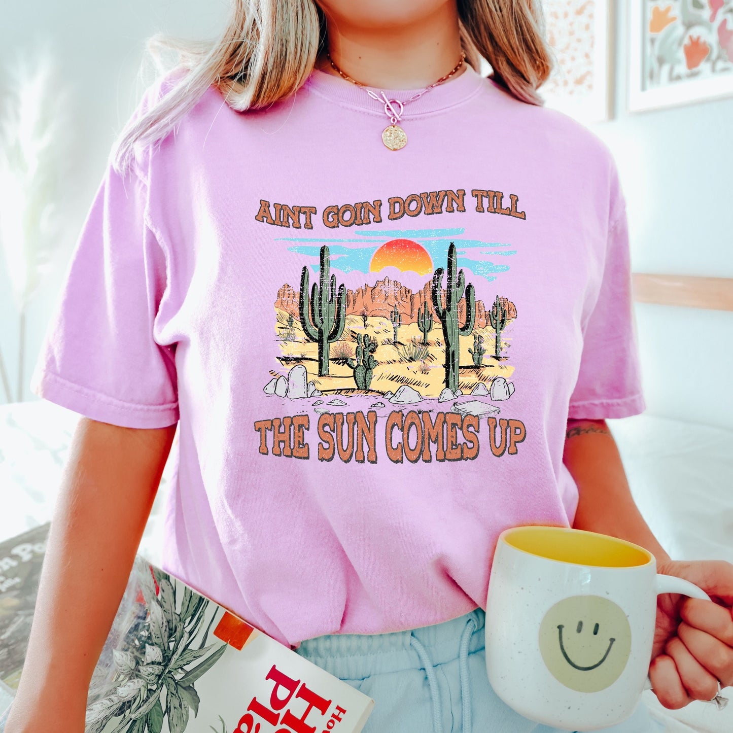 Aint goin down till the sun comes up tee, cowgirls tee, comfort vintage inspired colors t-shirt, Nashville tee, tennessee tee, western gifts