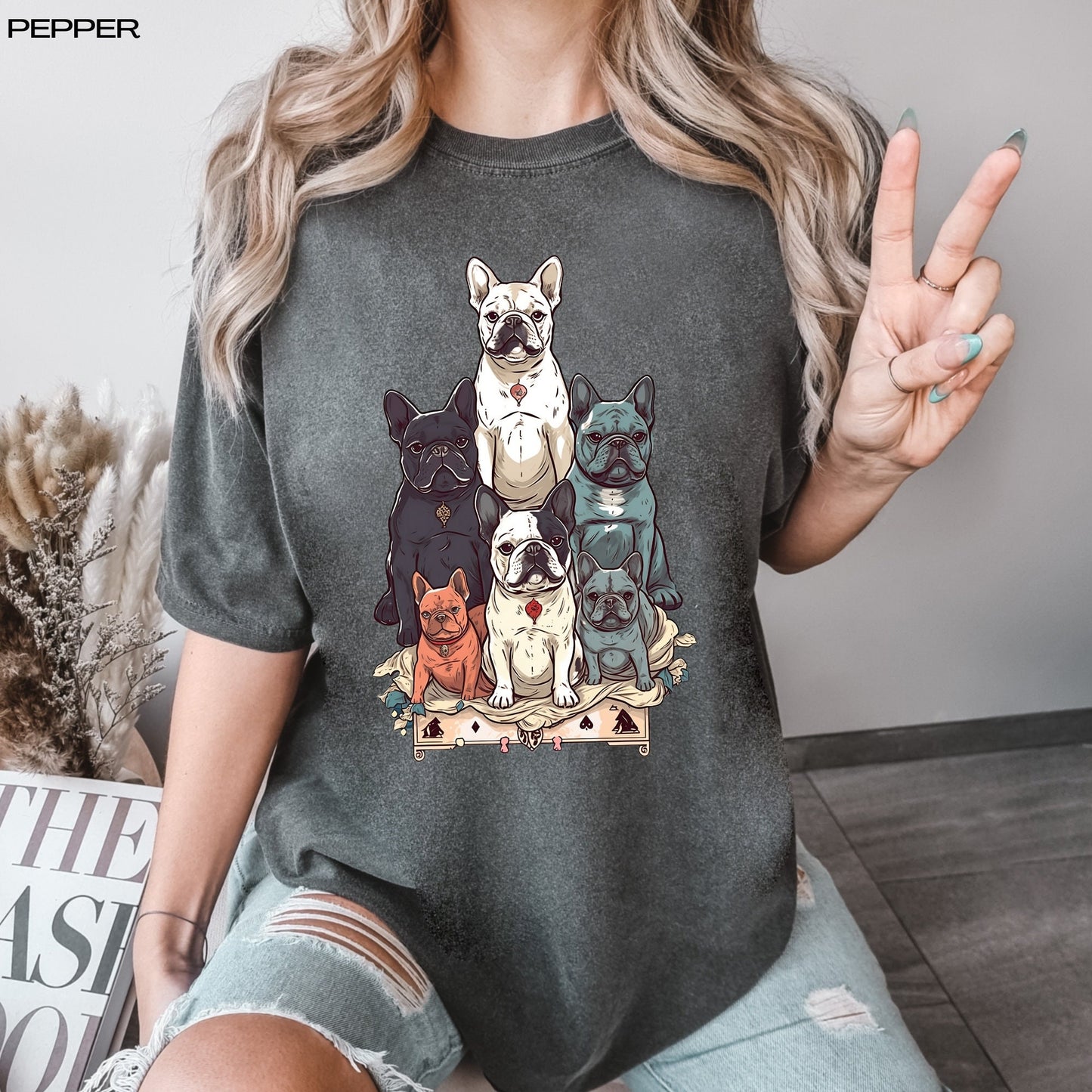 Tarot French bulldog t-shirt, french bulldog mom shirt, french bulldog dad shirt, i love frenchies, french bulldog gifts, frenchie owner