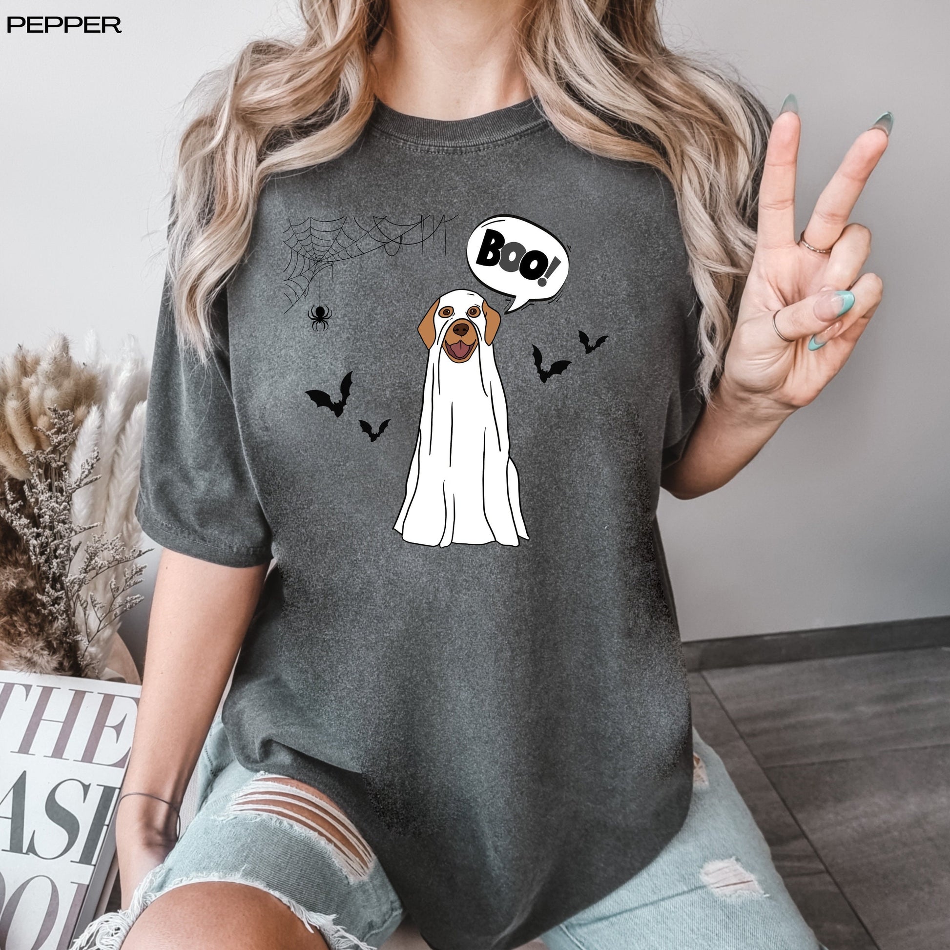 Halloween golden retriever shirt, comfort colors t-shirt, golden retriever gift, labrador halloween shirt, ghost labrador sweater, lab mom