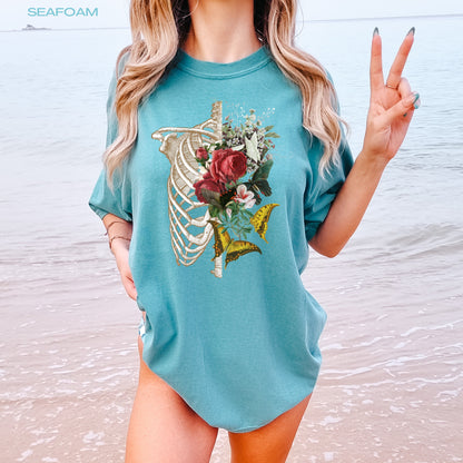 Skeleton rib vintage t-shirt, ribcage shirt, retro skeleton tee, 90s skull shirt, spooky season shirt, Y2k skull tee, 2000s oversize tee