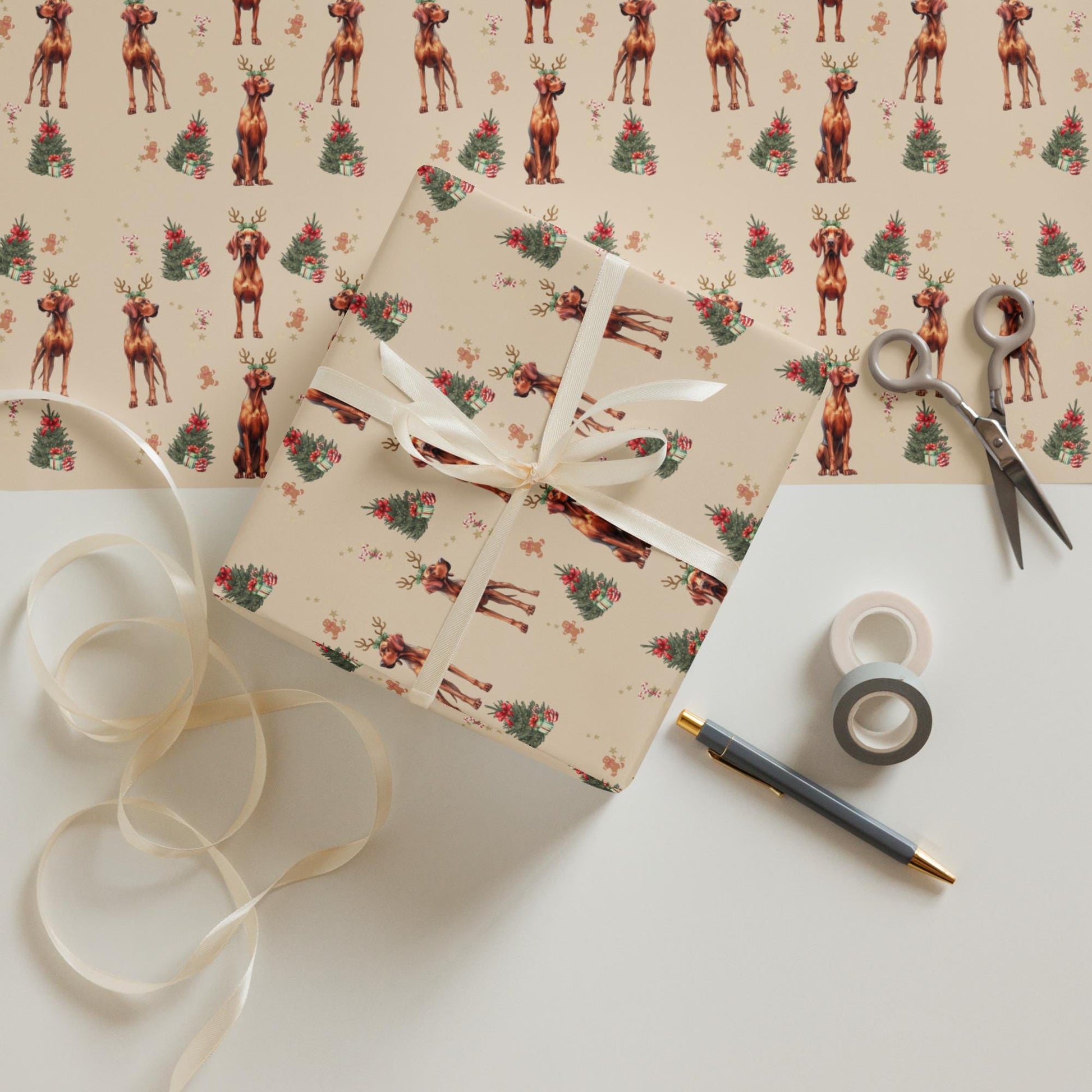 Christmas Vizsla wrapping paper sheets