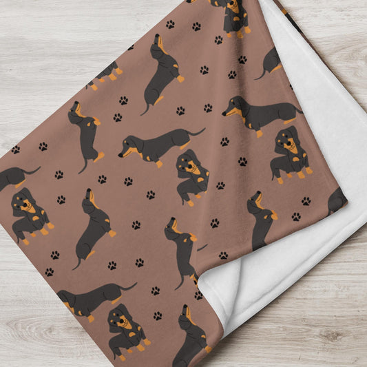 Cozy Dachshund Blanket, paw fleece blanket, doxie gifts, dachshund gifts, dog dad gift, living room couch throw, Christmas gift, fall gift