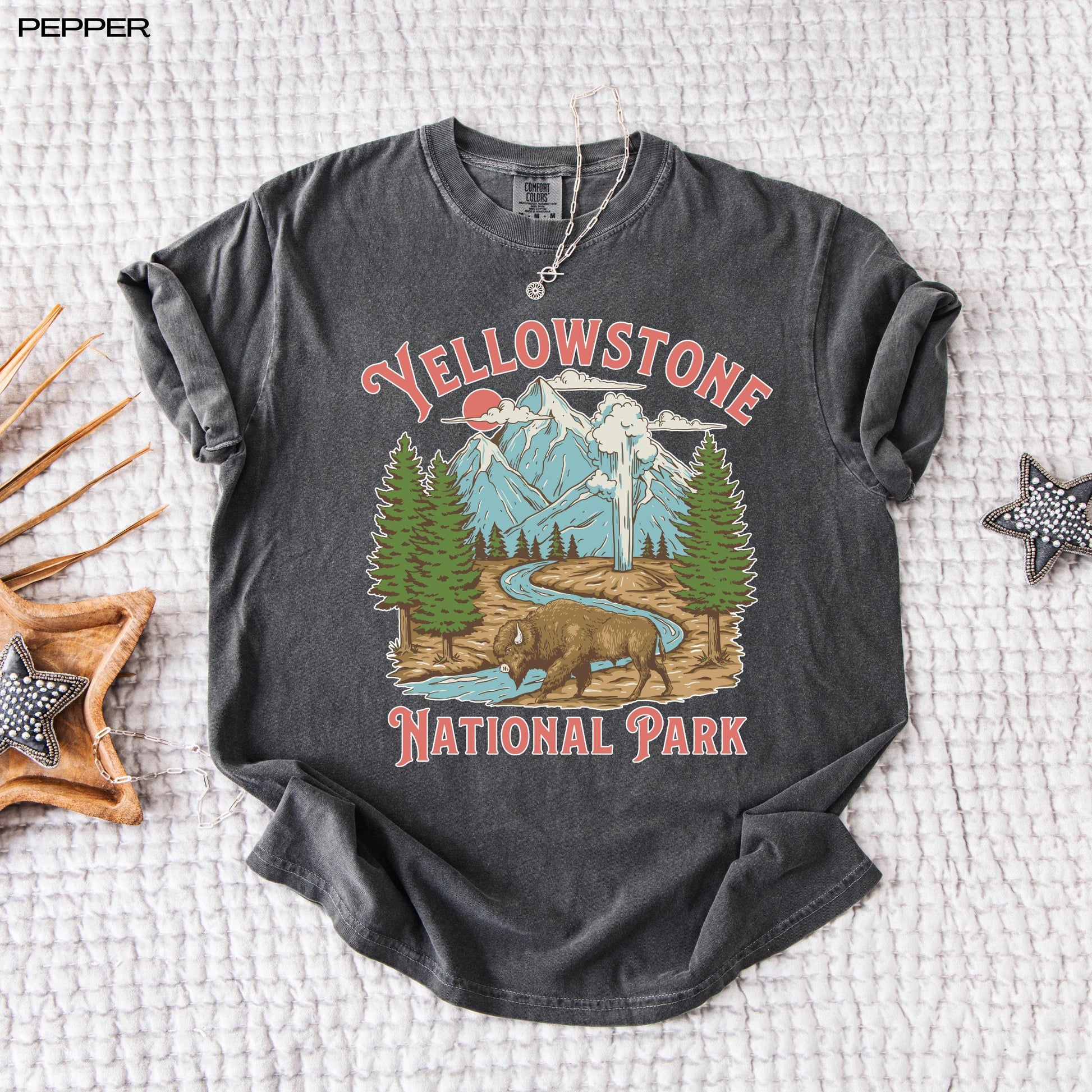 Yellowstone national park t-shirt, Comfort colors t-shirt, Yellowstone tee, retro vintage camping shirt, oversized tee, yellowstone gifts