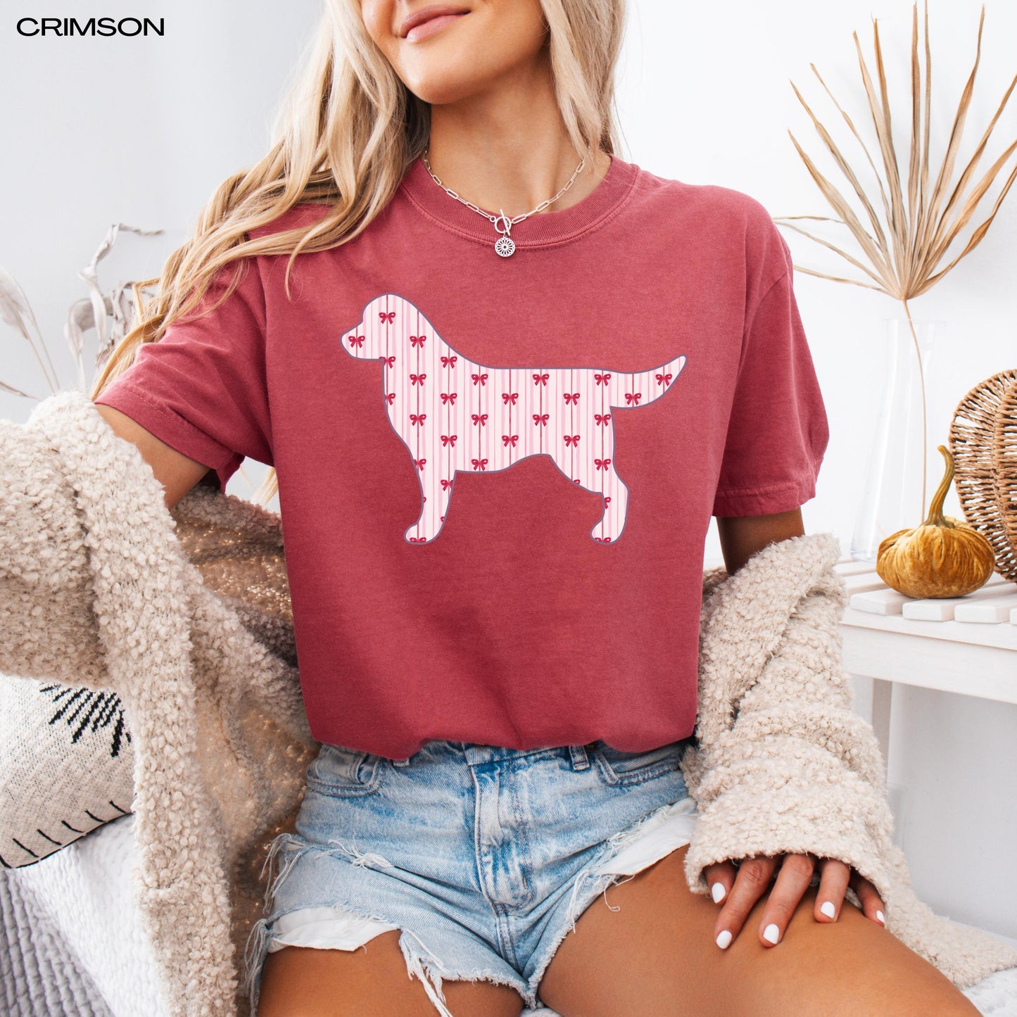 Labrador Red Bow Shirt, labrador gift, lab mama sweatshirt, puppy mom sweater, gift for dog owner, labrador retriever breeder gift