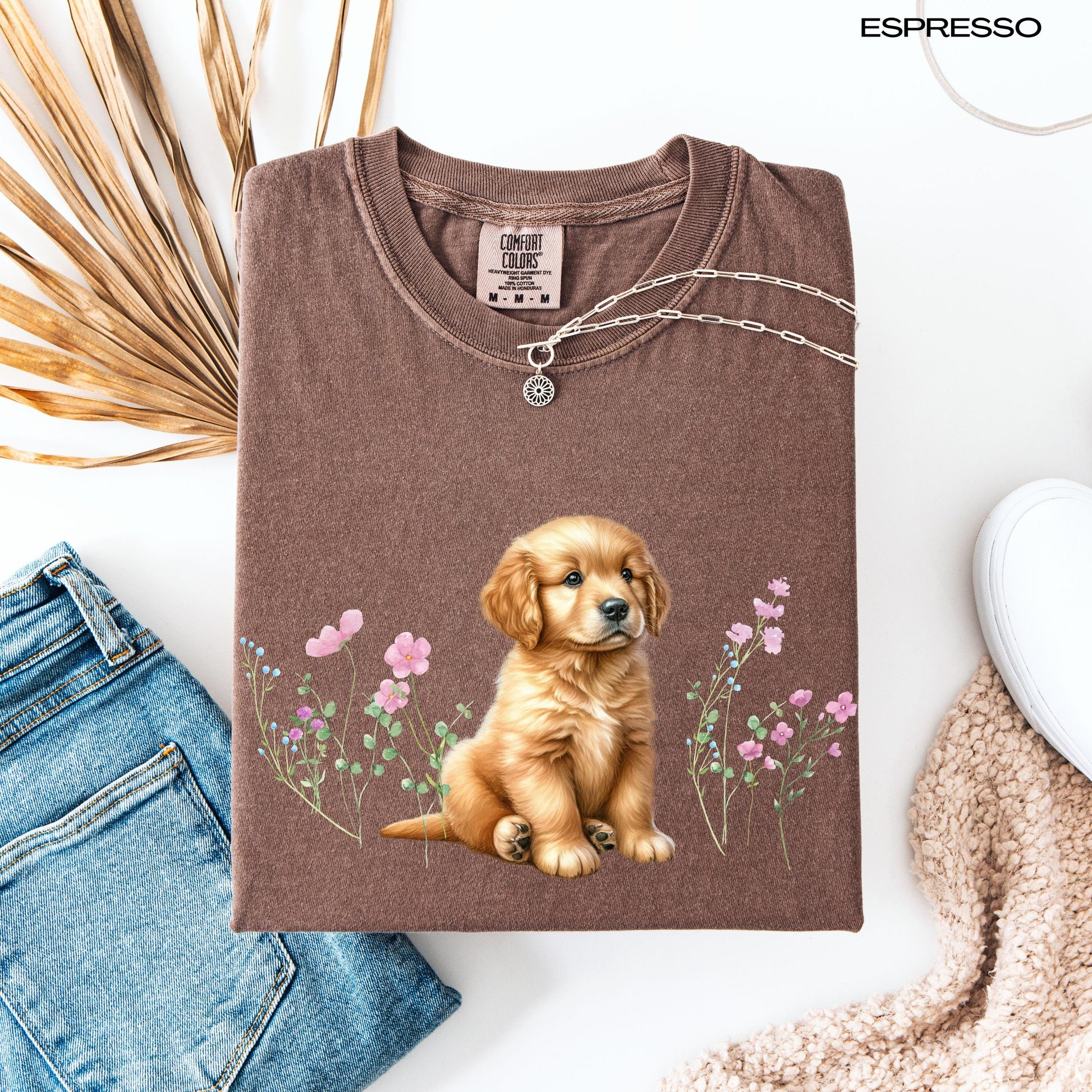 Golden Retriever Puppy Shirt, golden dog gift, girlfriend birthday gift, golden mama sweatshirt, puppy mom sweater, golden puppy shower gift