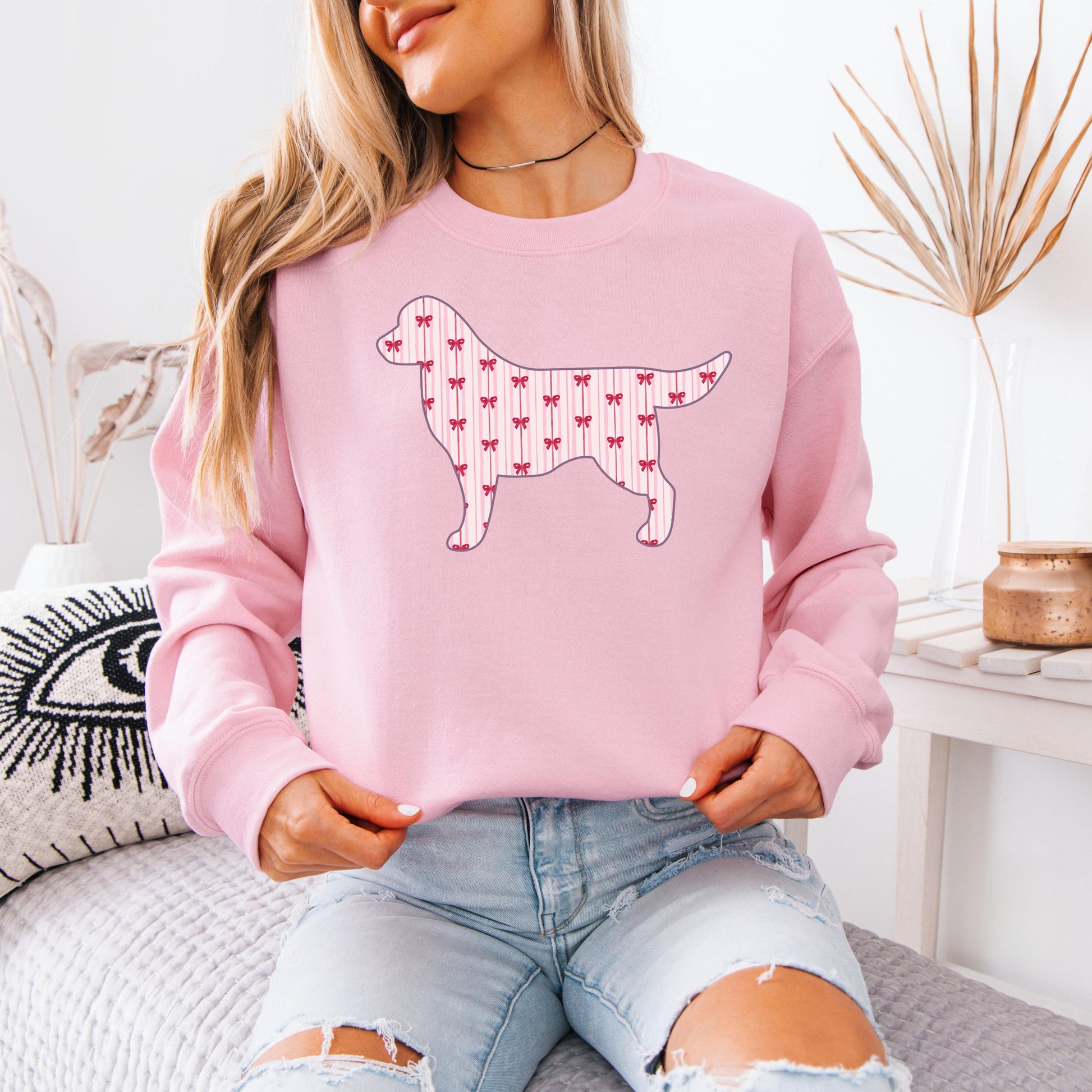 Labrador Red Bow Shirt, labrador gift, lab mama sweatshirt, puppy mom sweater, gift for dog owner, labrador retriever breeder gift