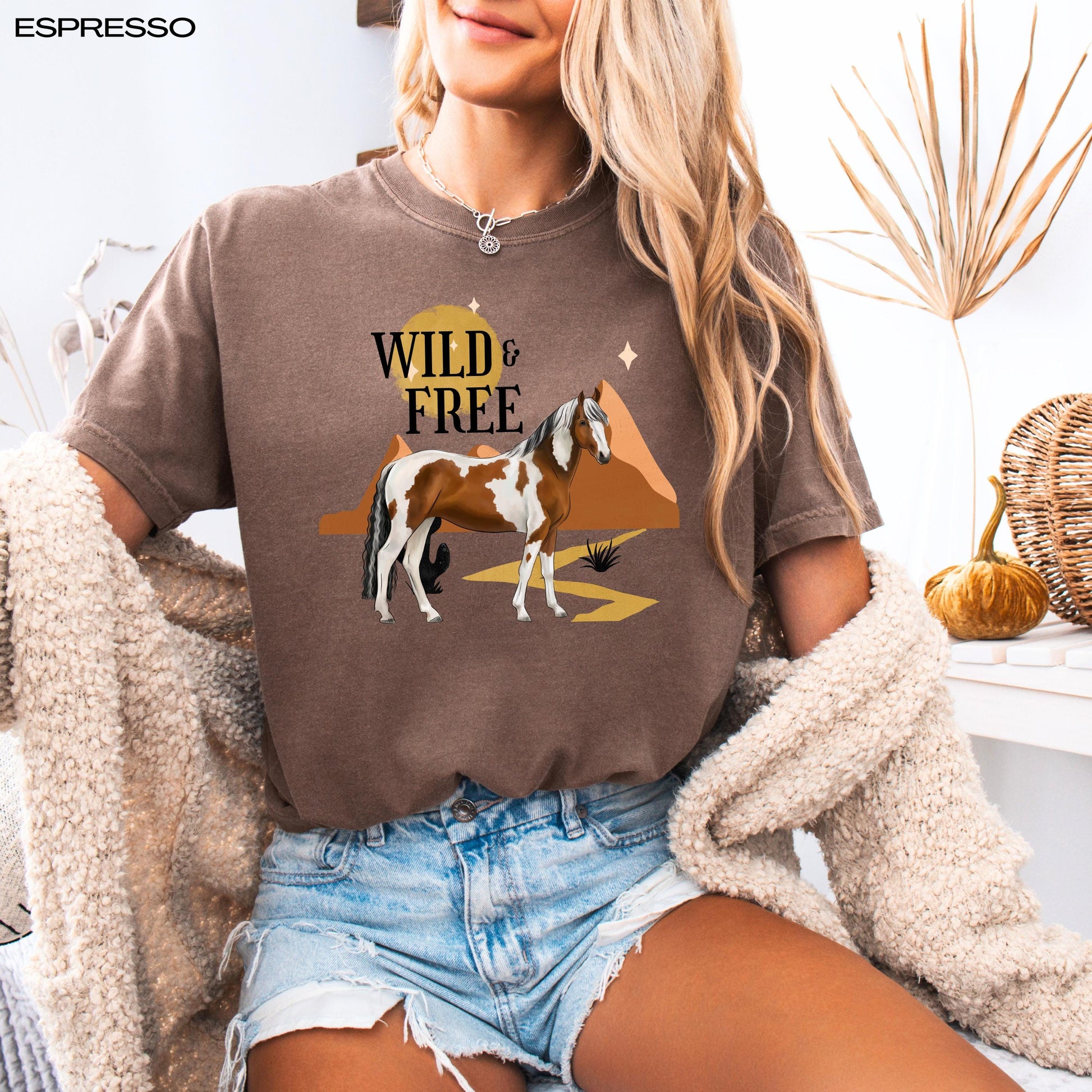 Wild and Free Horse Western Shirt, cowboy core, retro horse lover sweater, cowgirl gifts, desert graphic, summer gift for her, hippie boho