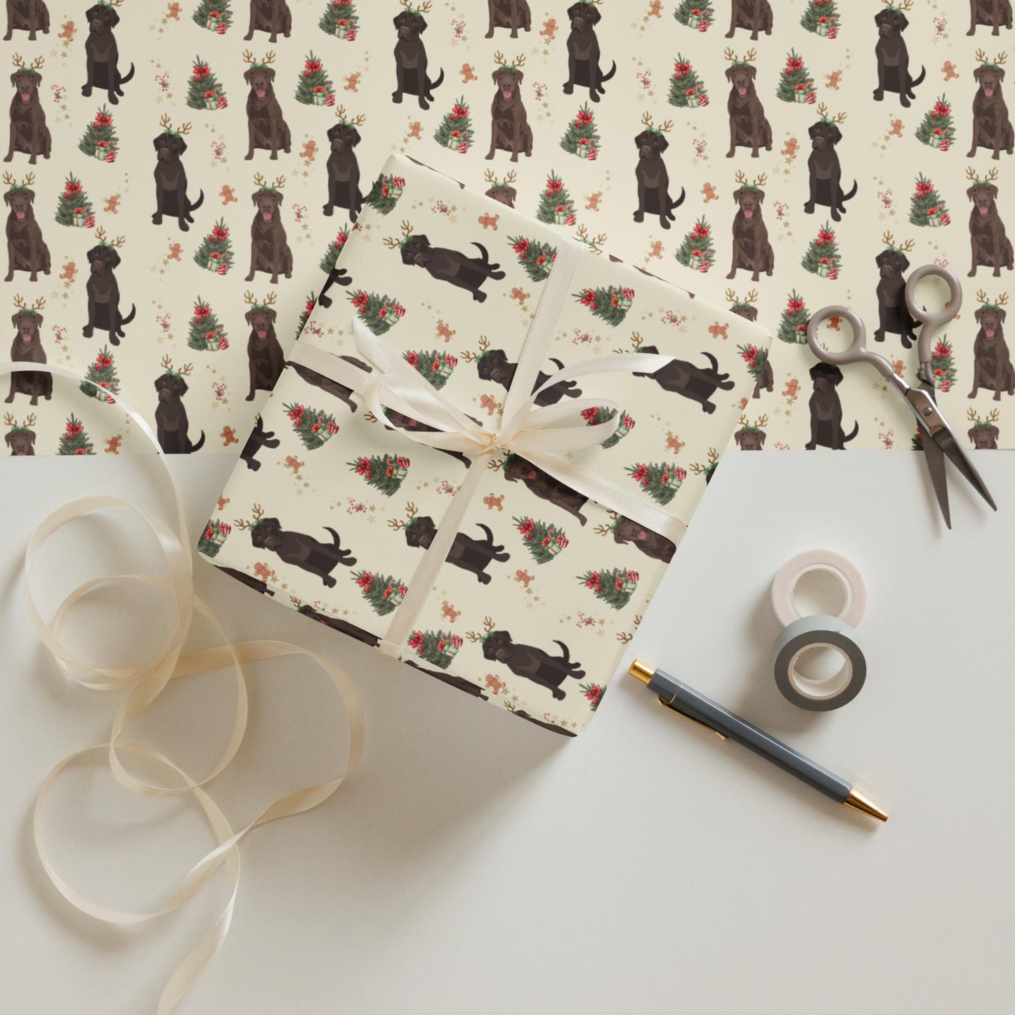 Chocolate Labrador Christmas Wrapping Paper